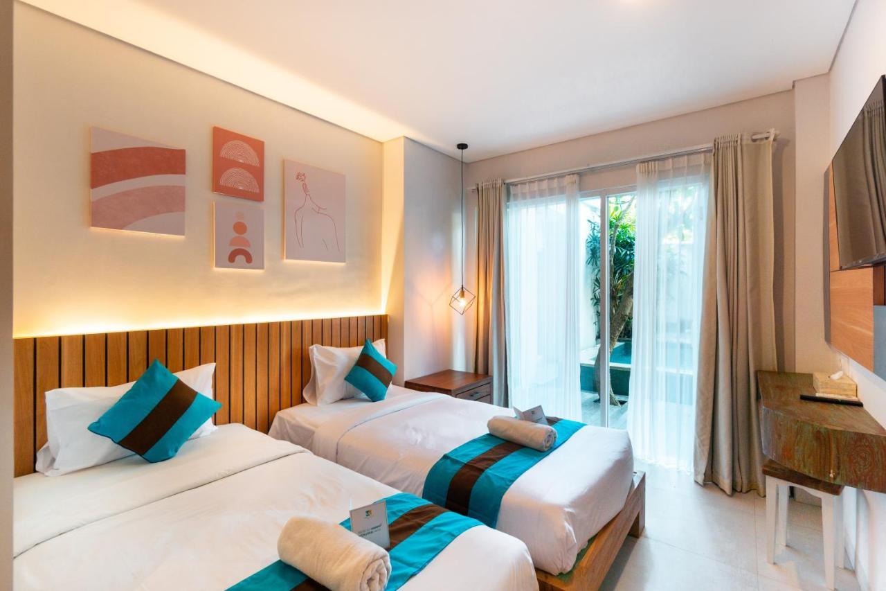 Casa Kayu Aya Hotel Seminyak Buitenkant foto