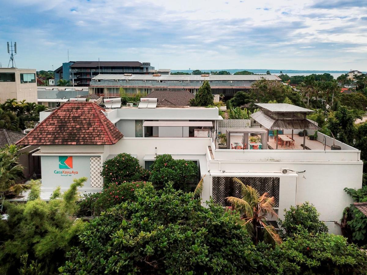 Casa Kayu Aya Hotel Seminyak Buitenkant foto