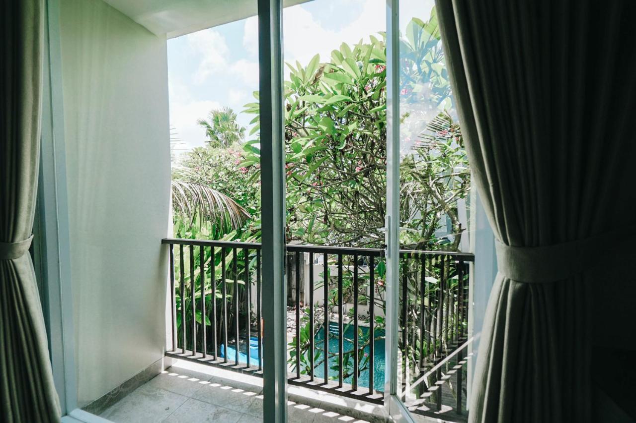 Casa Kayu Aya Hotel Seminyak Buitenkant foto